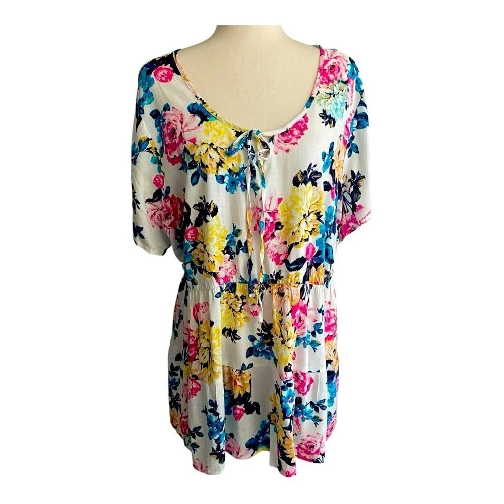 NWT-TORRID-WOMENS BRIGHT FLORAL BABYDOLL TOP-SIZE 2X
